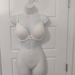 Victoria's Secret Dream Angels Push-up Bra Size 36D NWOT